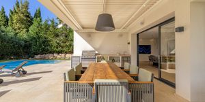 Villa in Santa Ponsa - Exklusives Anwesen mit Pool und Garten (Thumbnail 4)