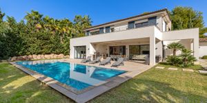 Villa in Santa Ponsa - Exklusives Anwesen mit Pool und Garten (Thumbnail 1)