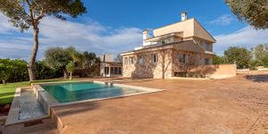Newly renovated villa with holiday rental license - near Palma with panoramic views over the bay (Thumbnail 2)