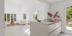 Villa in Santa Ponsa - Spacious house with room for the whole family, pool and separate guest flat (Thumbnail 7)