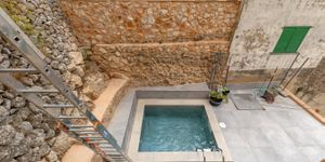 Stadthaus in Bunyola - Immobilie mit Pool und exklusivem Landschaftsblick (Thumbnail 9)