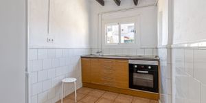 Wohnung in Palma - Immobilie zum Renovieren in zentraler Lage (Thumbnail 6)
