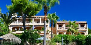 Finca in Son Macia - Mediterranes Anwesen mit Meerblick (Thumbnail 2)