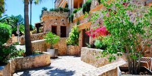 Finca in Son Macia - Mediterranes Anwesen mit Meerblick (Thumbnail 6)