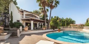 Villa in Santa Ponsa - Mediterranes Anwesen mit Pool (Thumbnail 1)