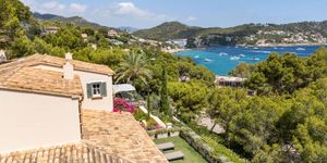 Mediterranean dream villa with sea views in Camp de Mar (Thumbnail 1)