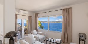 Haus in Santa Ponsa - exklusive Doppelhaushälfte mit herrlichem Meerblick (Thumbnail 2)