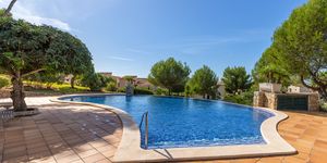 Well-maintained apartment in an exclusive residence in Santa Ponsa (Thumbnail 2)