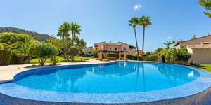 Well-maintained apartment in an exclusive residence in Santa Ponsa (Thumbnail 1)
