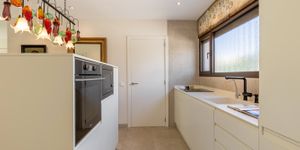 Modern and stylish house for sale near Golf Maioris (Thumbnail 9)