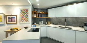 Penthouse in Palma - Großzügige Immobilie mit Dachterrasse und Meerblick (Thumbnail 6)