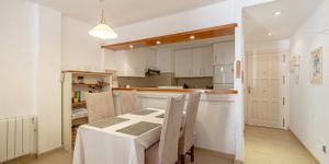 Garden apartment in Cala Moragues with partial sea view (Thumbnail 7)