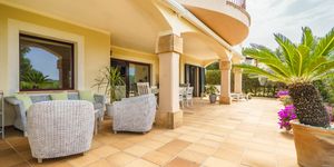 Exclusive apartment at at the Golf Santa Ponsa (Thumbnail 7)