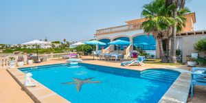 Villa in Cala Pi - Mediterranes Anwesen in erster Meereslinie (Thumbnail 3)