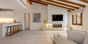 Apartment in Santa María del Camí - Modern home with balcony and communal pool in a central yet peaceful location (Thumbnail 2)
