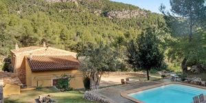 Finca in Santa Maria - authentisches Anwesen mit viel Potential (Thumbnail 1)