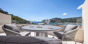 Reihenhaus in Port Andratx - Modernes Chalet mit Meerblick (Thumbnail 1)