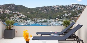 Reihenhaus in Port Andratx - Modernes Chalet mit Meerblick (Thumbnail 2)
