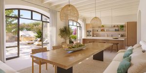 Stadthaus in Santa Maria - Mediterrane Immobilie mit Pool (Thumbnail 4)