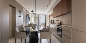 New build apartment with private pool in Cala Mayor (Thumbnail 4)