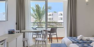 Apartment in Portocolom - Modernes Investmentprojekt 150 Meter von der Cala Marçal (Thumbnail 3)