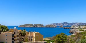 Penthouse in Santa Ponsa - Luxuriöse Dachgeschosswohnung mit Meerblick (Thumbnail 1)