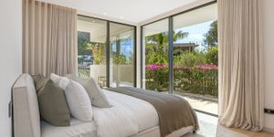 Vila v Portals Nous - Luxusní nově postavená nemovitost s výhledem na moře (Thumbnail 7)