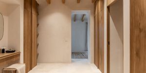 Stadthaus in Alaro - Exklusives Schmuckstück mit Garten und Pool (Thumbnail 9)