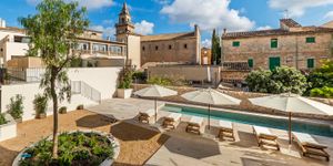 Apartment in Santa Maria - Sunny apartment in small complex (Thumbnail 1)