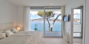 Villa in Santa Ponsa - Bestlage in erster Meereslinie (Thumbnail 7)
