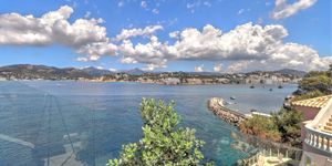 Villa in Santa Ponsa - Bestlage in erster Meereslinie (Thumbnail 1)