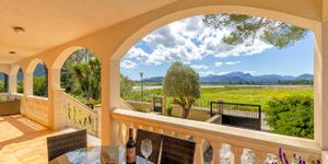 Villa in Alcudia - Stilvolles Anwesen nah am Strand mit Ferienvermietlizenz (Thumbnail 3)