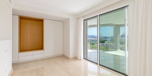 Apartment in Palma - Designer Wohnung mit Hafenblick (Thumbnail 10)