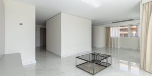 Apartment in Palma - Elegante Luxuswohnung mit Hafen und Meerblick (Thumbnail 3)