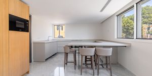 Apartment in Palma - Elegante Luxuswohnung mit Hafen und Meerblick (Thumbnail 4)