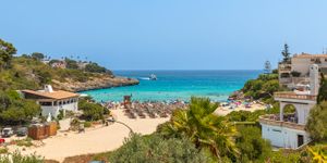 Villa in Cala Mandía - Stunning Sea Views with Direct Beach Access and ETV License (Thumbnail 2)