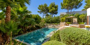 Luxury Villa in Santa Ponsa – Modern Elegance with Sea Views (Thumbnail 2)
