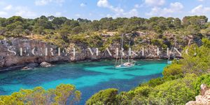 Villa in Cala Pi - Charmantes Haus in erster Meereslinie (Thumbnail 1)