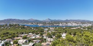 Grundstück in Santa Ponsa - Bauland mit Projekt und Meerblick (Thumbnail 1)