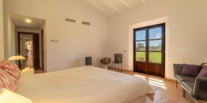 Finca in Felanitx - Charming Property in Picturesque Wine Region (Thumbnail 8)
