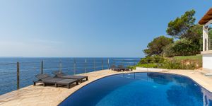 Villa in Cala Pi - Mediterranes Haus in 1. Meereslinie mit Blick auf die Insel Cabrera (Thumbnail 1)