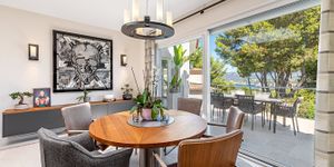 Villa in Santa Ponsa - Renoviertes Anwesen mit Teilmeerblick (Thumbnail 5)