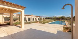 Finca in Campos - Luxuriöses Landhaus mit großem Pool (Thumbnail 2)