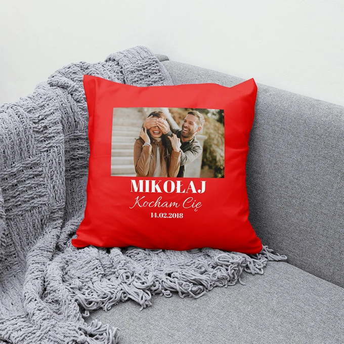 Poduszka z Twojego zdjęcia z podpisem czerwona