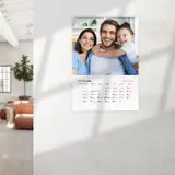 Personalizowany kalendarz ze zdjęciami na 2026 rok ścienny 13 stron na prezent A4