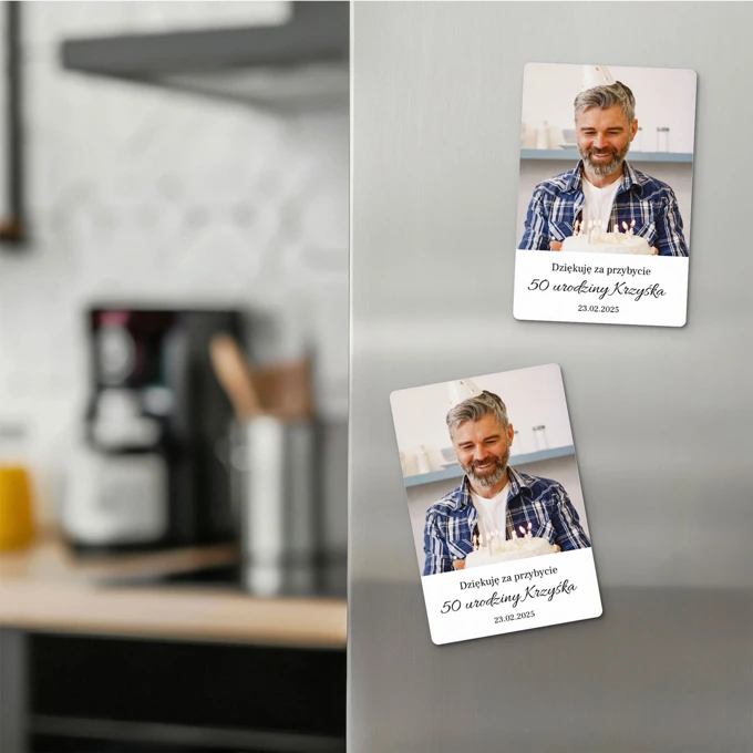 Podziękowanie na 50 urodziny dla gości foto magnes ze zdjęcia z podpisem 10x7 cm wykończenie matowe