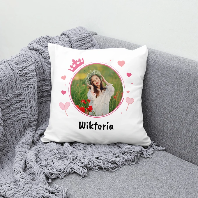 Poduszka personalizowana dla dziewczynki ze zdjęciem prezent na Dzień Dziecka