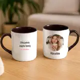 Kubek ze zdjęciem i własnym napisem imieniem zabawny prezent z czarnym wnętrzem i uchem