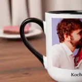 Personalizowany kubek ze zdjęciem podpisem czarny środek i uchwyt