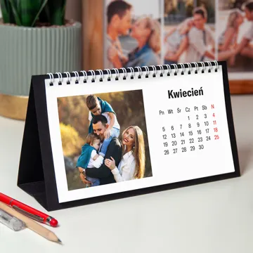 Kalendarz ze zdjęć 2027 biurkowy klasyczny poziomy